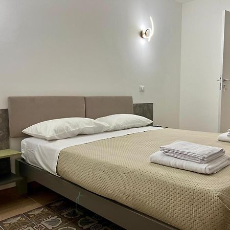 Al Duomo Suites Monreale Bagian luar foto